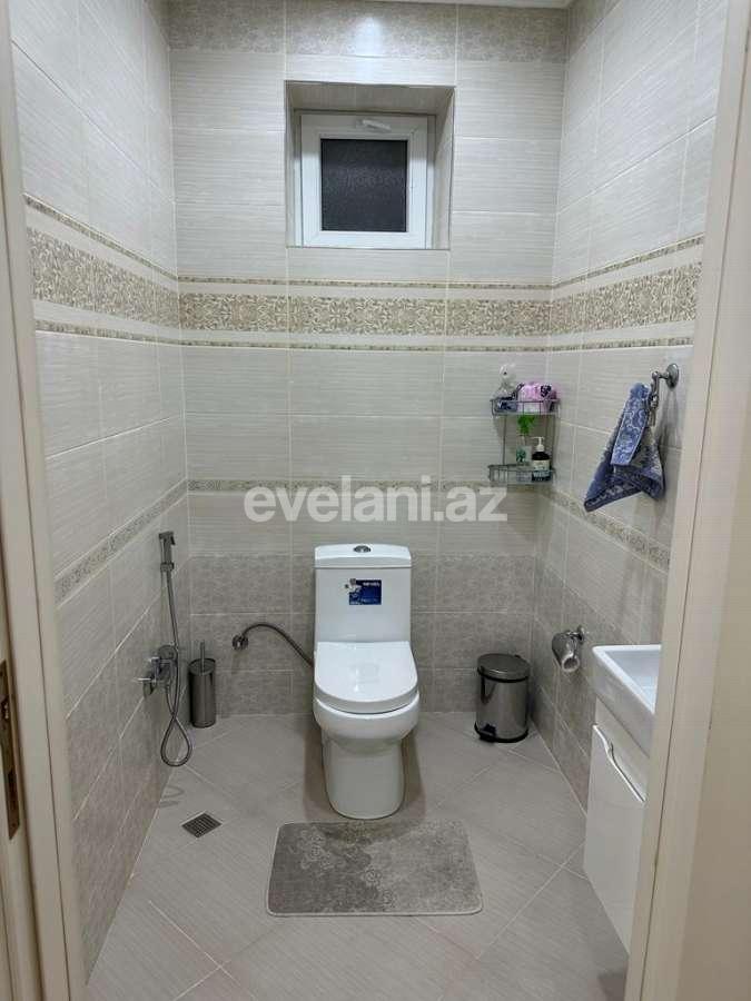 Satılır, həyət evi / bağ, 4 otaqlı, 240 m², Bakı, Suraxanı r, Bülbülə q, Koroğlu m.