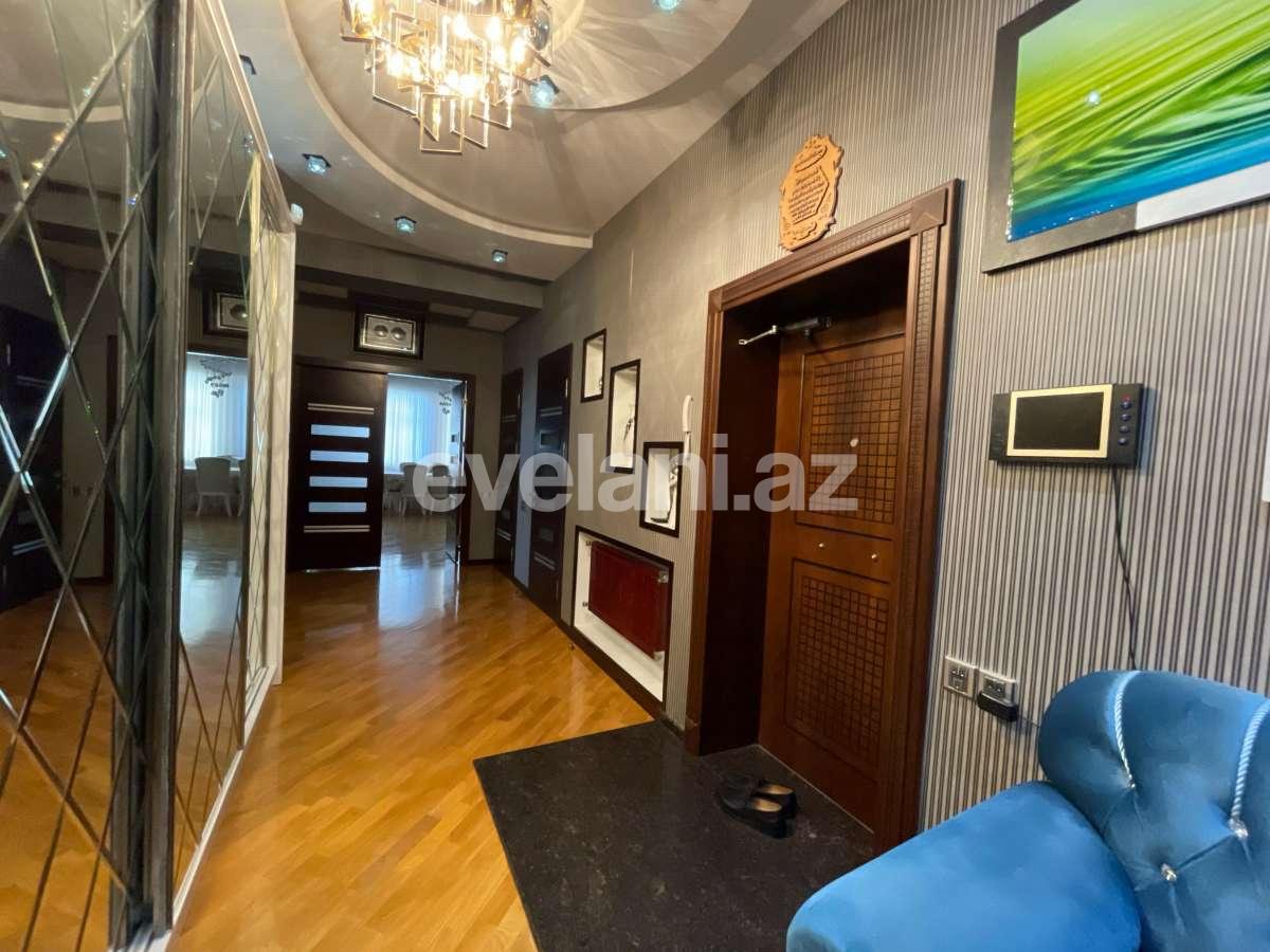 Satılır, yeni tikili, 3 otaqlı, 125 m², Bakı, Nizami r, Qara Qarayev m.