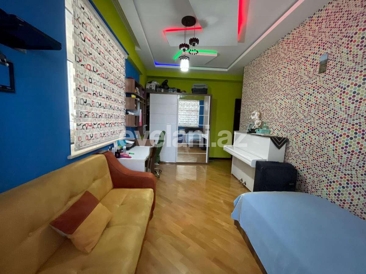 Satılır, yeni tikili, 3 otaqlı, 125 m², Bakı, Nizami r, Qara Qarayev m.