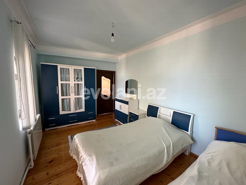 Satılır, həyət evi / bağ, 9 otaqlı, 350 m², Bakı, Abşeron r, Novxanı q.