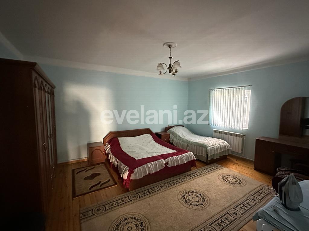 Satılır, həyət evi / bağ, 9 otaqlı, 350 m², Bakı, Abşeron r, Novxanı q.