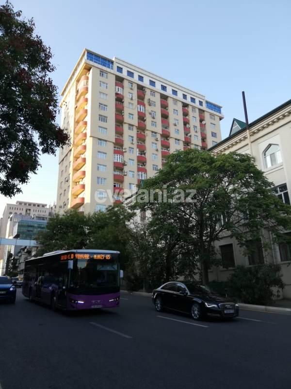 Kirayə verilir, yeni tikili, 4 otaqlı, 180 m², Bakı, Yasamal r, Nizami m.