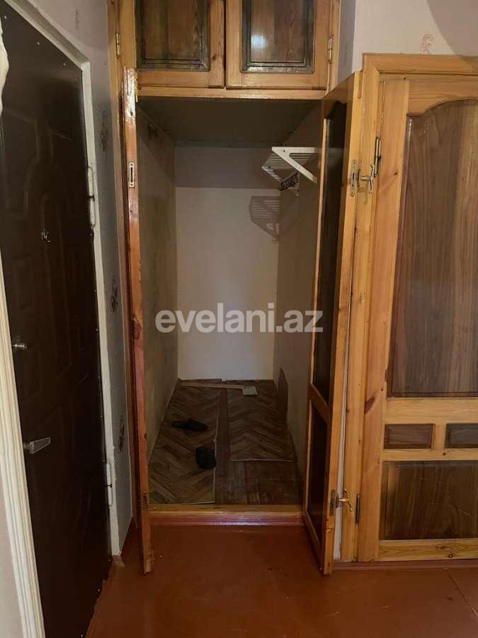 Rent, old building, 2 room, 59.98 m², Baku, Khatai r.