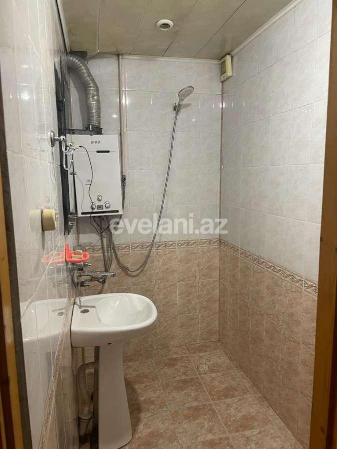 Rent, old building, 2 room, 59.98 m², Baku, Khatai r.