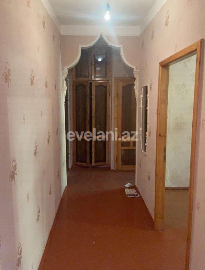 Rent, old building, 2 room, 59.98 m², Baku, Khatai r.