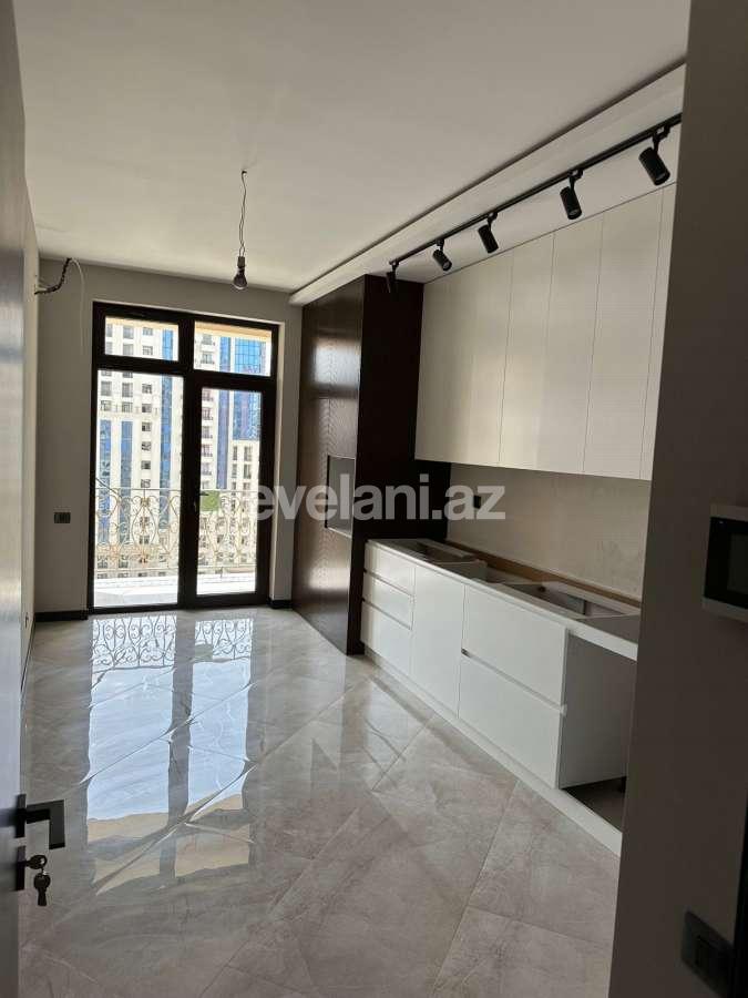 Satılır, yeni tikili, 3 otaqlı, 157 m², Bakı, Nəsimi r, 28 may m.