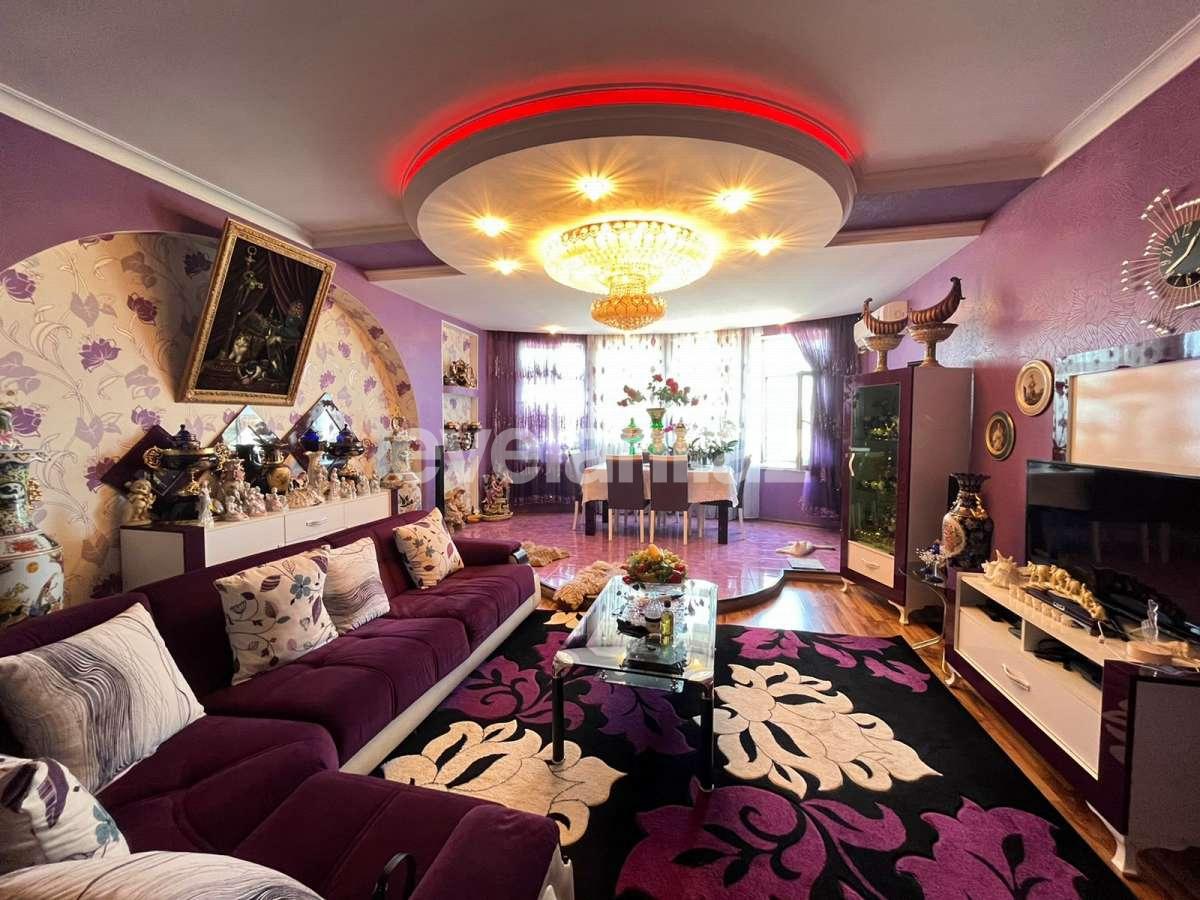 Satılır, yeni tikili, 3 otaqlı, 140 m², Bakı, Yasamal r, Nizami m.