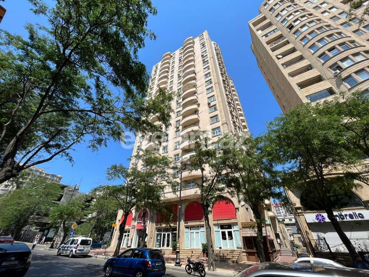 Satılır, yeni tikili, 3 otaqlı, 140 m², Bakı, Yasamal r, Nizami m.