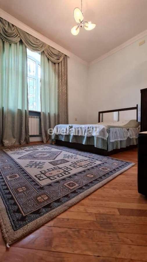 Satılır, villa, 9 otaqlı, 550 m², Bakı, Binəqədi r.