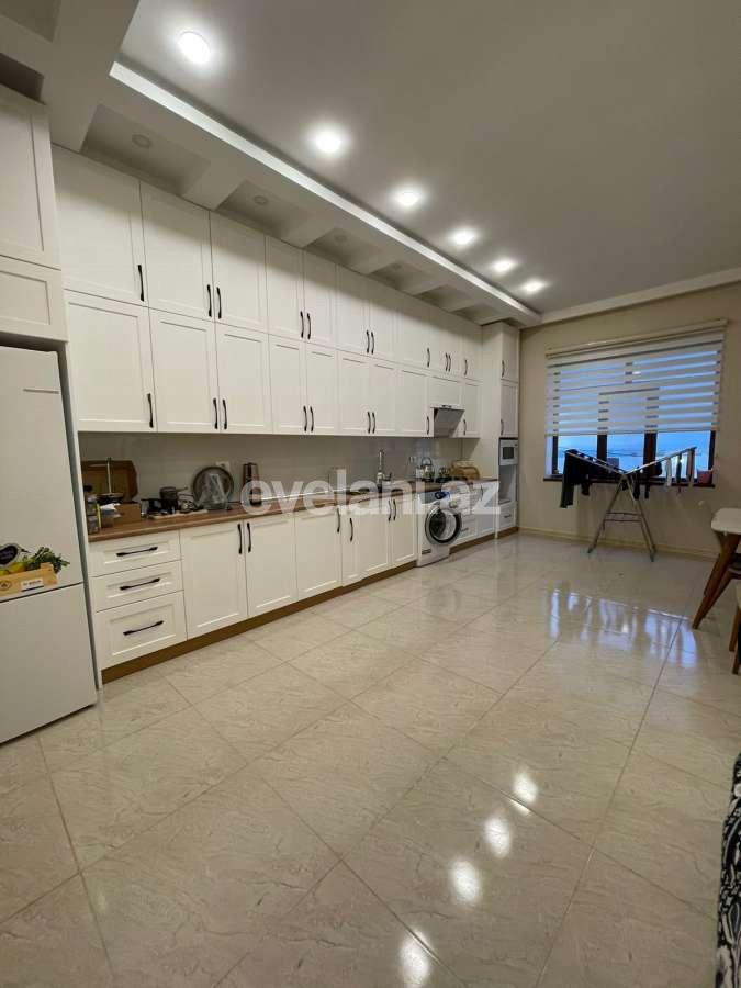 Satılır, həyət evi / bağ, 4 otaqlı, 200 m², Bakı, Səbail r, Badamdar q.