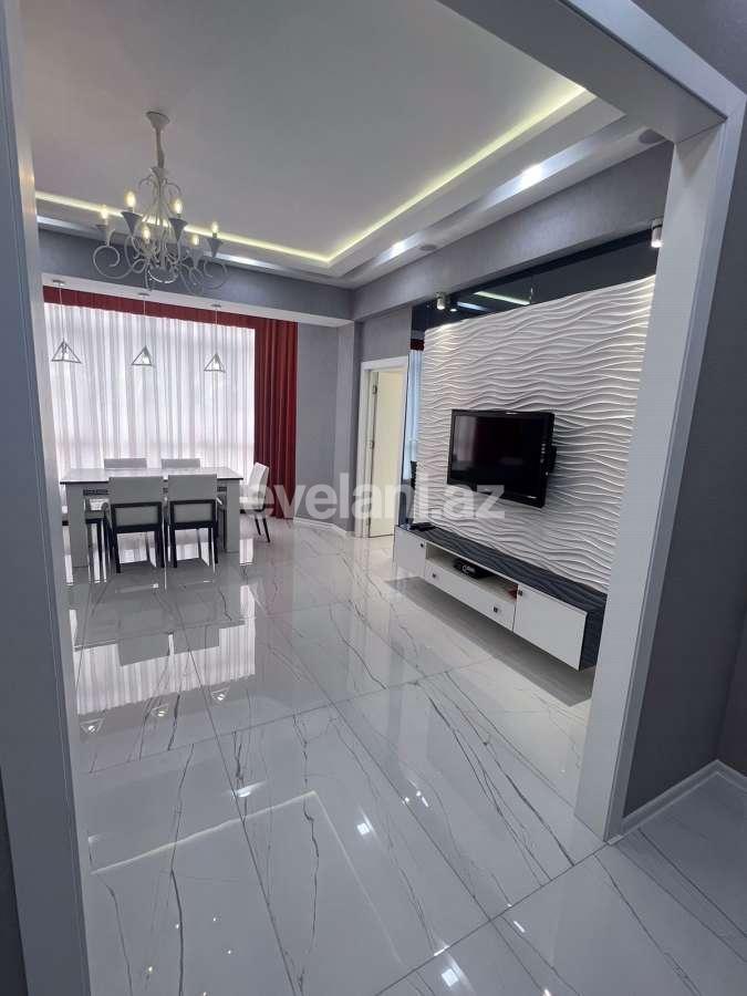 Kirayə verilir, yeni tikili, 3 otaqlı, 95 m², Bakı, Binəqədi r, 8-ci mikrorayon q, Azadlıq prospekti m.