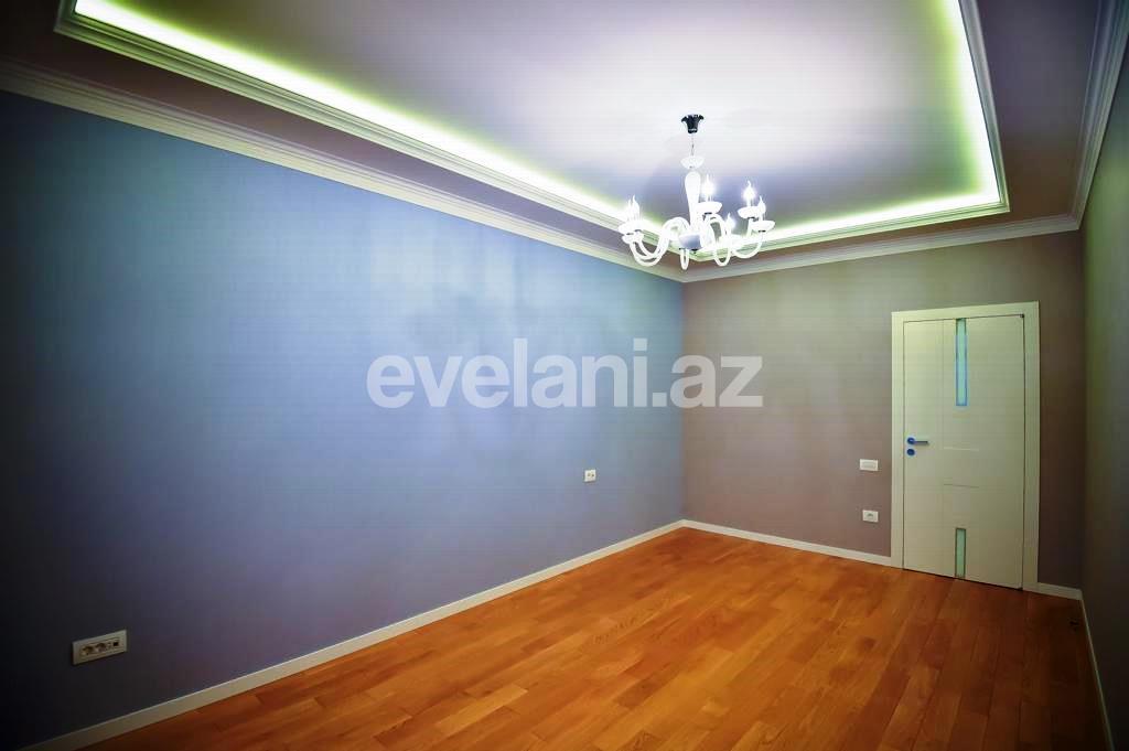 Satılır, yeni tikili, 4 otaqlı, 136 m², Bakı, Yasamal r, Yasamal q, Elmlər Akademiyası m.
