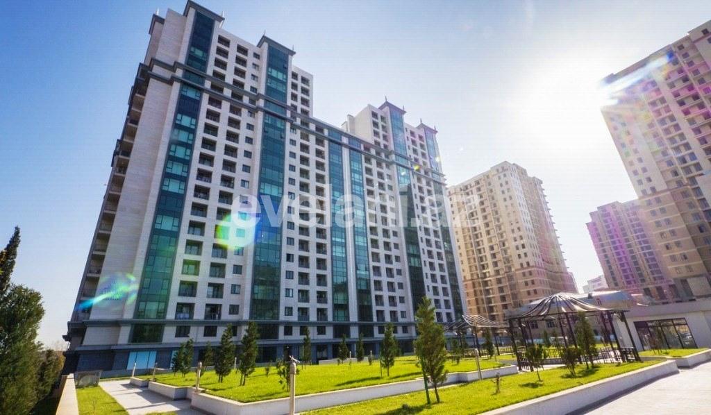 Satılır, yeni tikili, 4 otaqlı, 136 m², Bakı, Yasamal r, Yasamal q, Elmlər Akademiyası m.