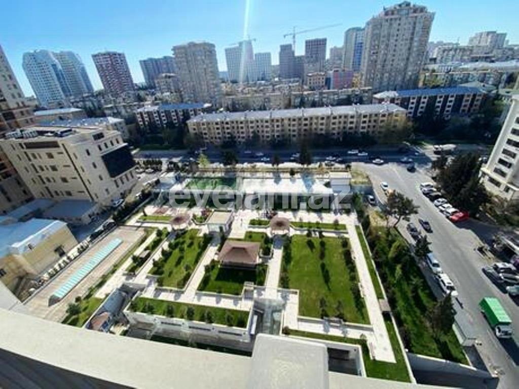 Satılır, yeni tikili, 4 otaqlı, 136 m², Bakı, Yasamal r, Yasamal q, Elmlər Akademiyası m.