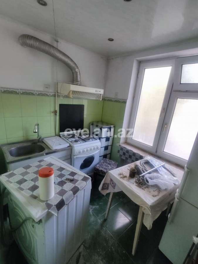 Satılır, köhnə tikili, 1 otaqlı, 33 m², Bakı, Yasamal r, Elmlər Akademiyası m.
