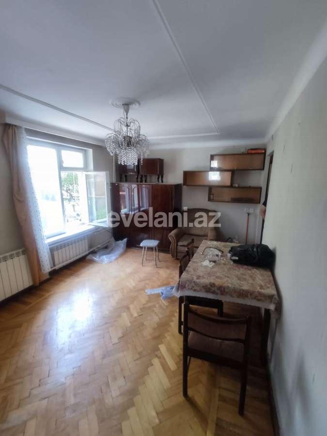 Satılır, köhnə tikili, 1 otaqlı, 33 m², Bakı, Yasamal r, Elmlər Akademiyası m.