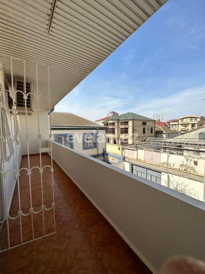 Kirayə verilir, həyət evi / bağ, 5 otaqlı, 150 m², Bakı, Nəsimi r, Nəsimi m.