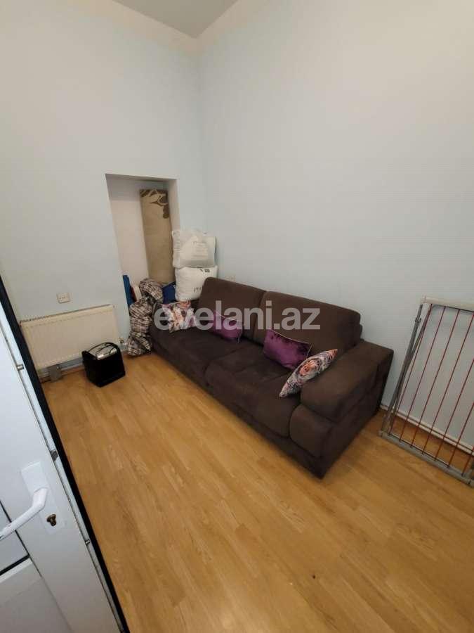 Kirayə verilir, köhnə tikili, 2 otaqlı, 76 m², Bakı, Səbail r, Sahil m.