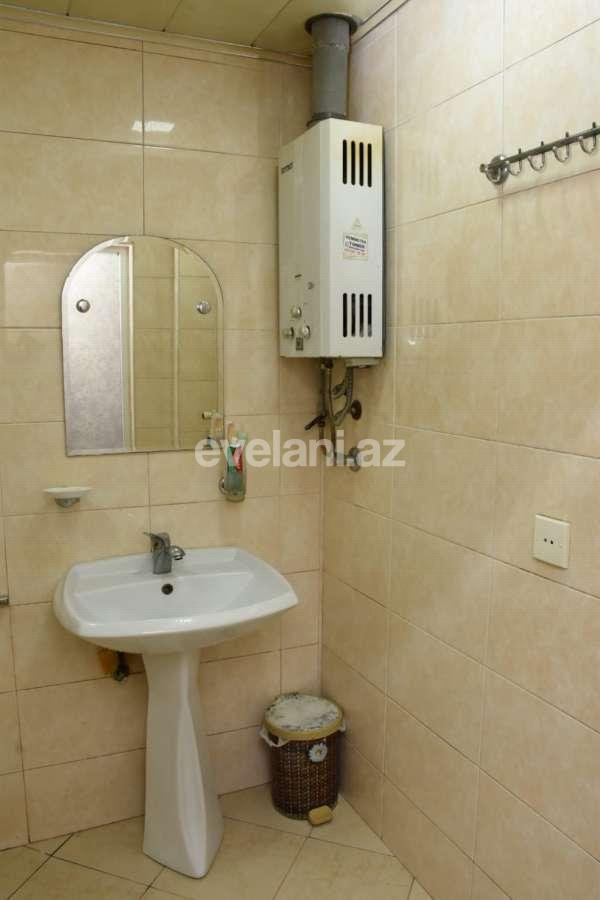 Sale, old building, 5 room, 138 m², Baku, Khatai r, Ahmedli d, Ahmedli m.