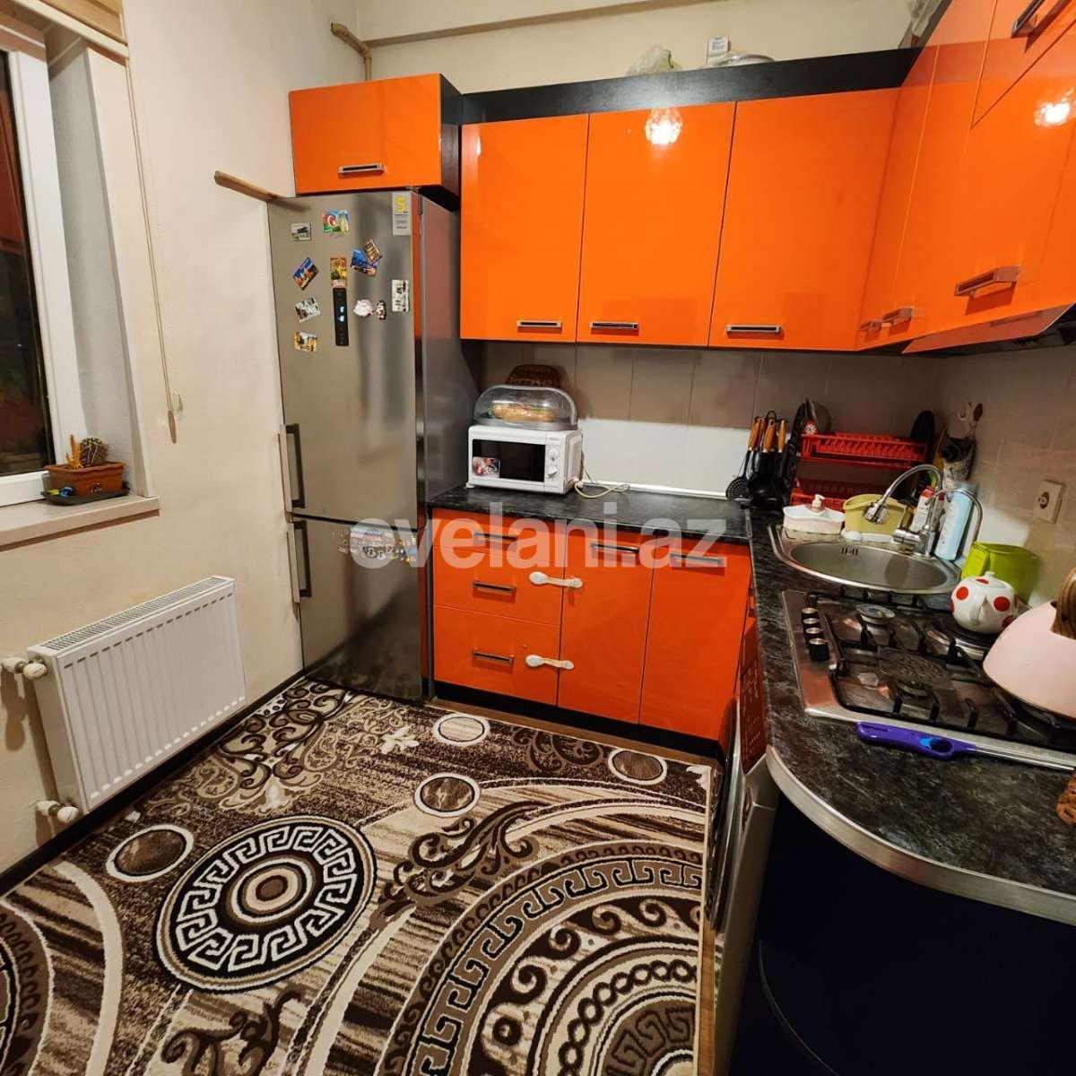 Rent, old building, 3 room, 80 m², Baku, Yasamal r, Elmlar Akademiyası m.