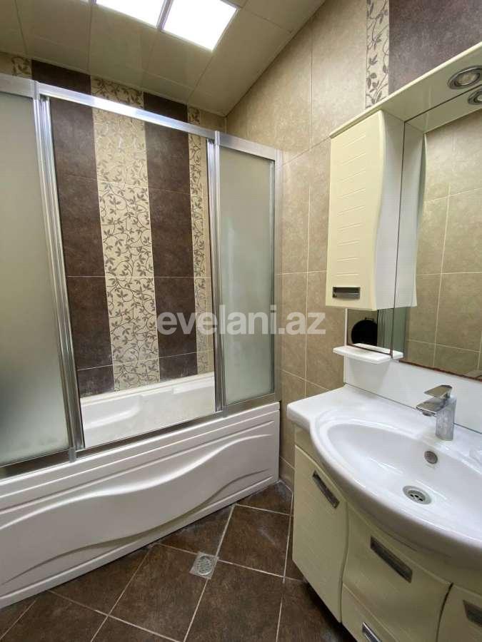 Satılır, yeni tikili, 3 otaqlı, 108 m², Bakı, Binəqədi r, 8-ci mikrorayon q, Azadlıq prospekti m.