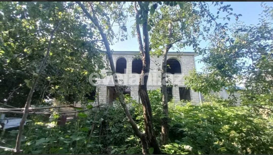 Satılır, həyət evi / bağ, 7 otaqlı, 220 m², Qusar