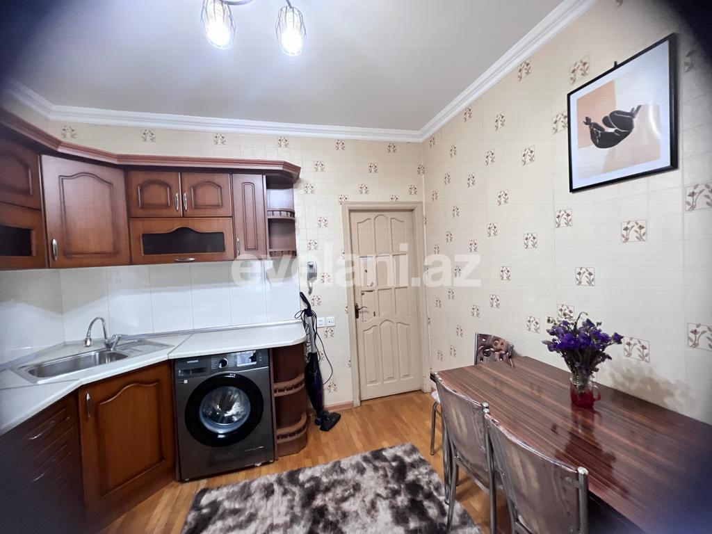 Rent, old building, 3 room, 90 m², Baku, Khatai r, Shah Ismail Khatai m.
