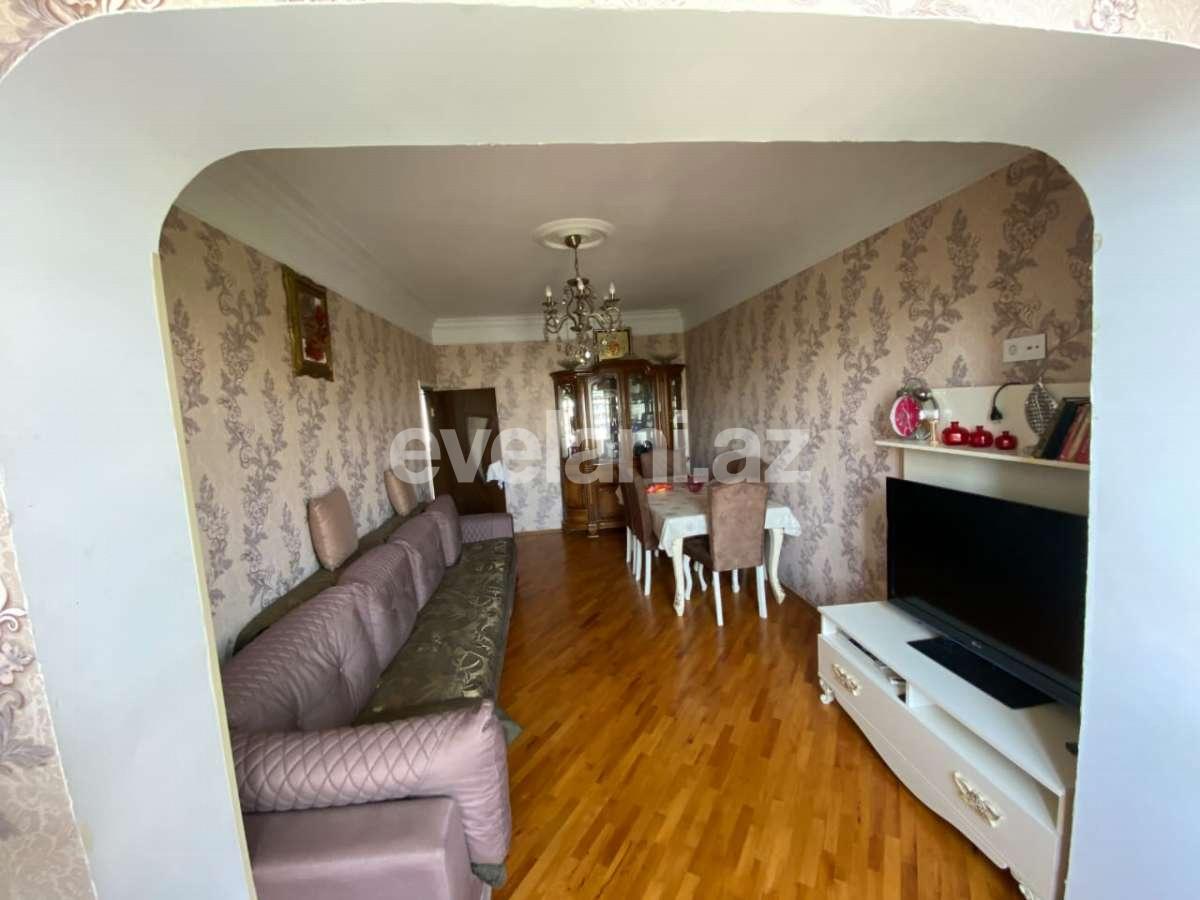 Sale, old building, 3 room, 75 m², Baku, Nizami r, 8-th kilometer d, Neftchilar m.