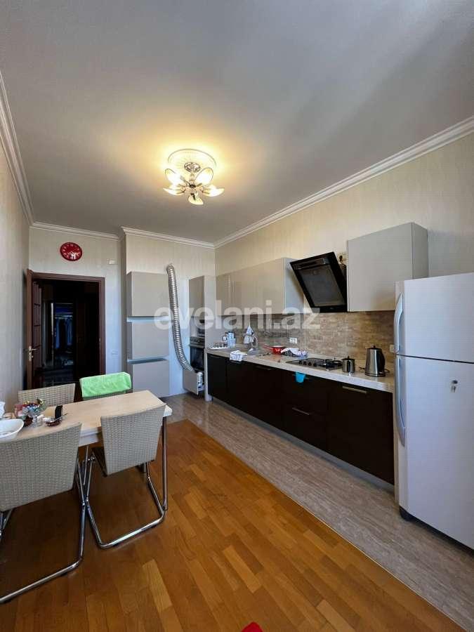 Satılır, yeni tikili, 2 otaqlı, 130 m², Bakı, Nəsimi r.