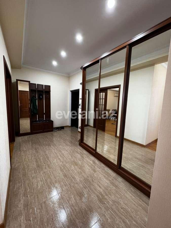 Satılır, yeni tikili, 2 otaqlı, 130 m², Bakı, Nəsimi r.