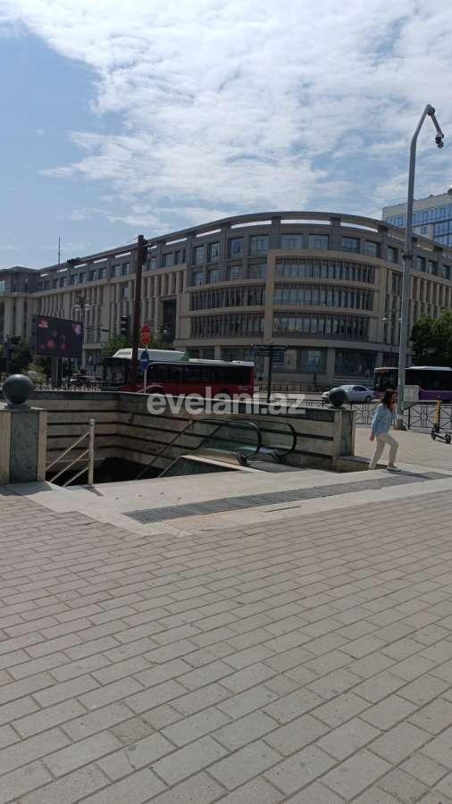 Sale, old building, 2 room, 50 m², Baku, Yasamal r, Elmlar Akademiyası m.