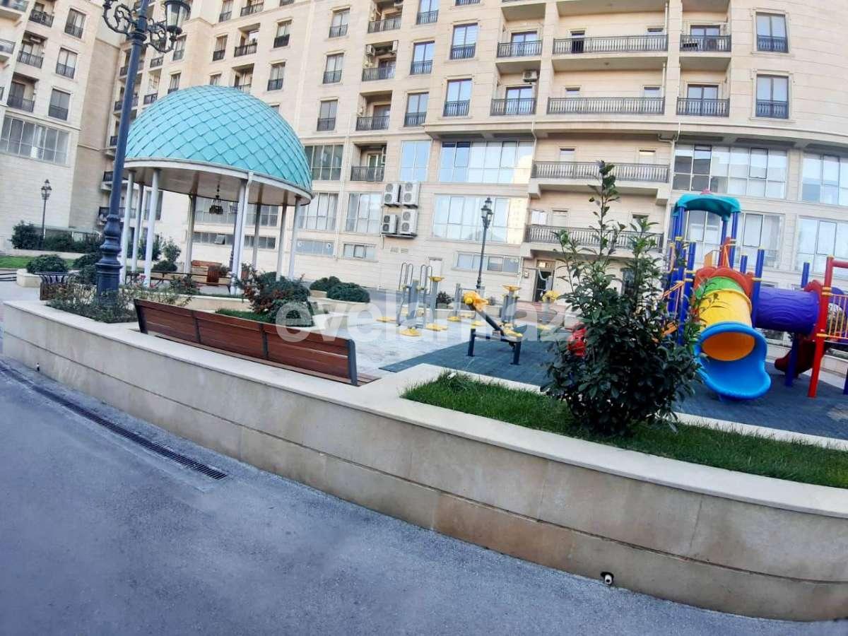 Продаётся, новостройка, 3-комнаты, 132 m², Баку, Ясамальский r, Элмляр Академиясы m.