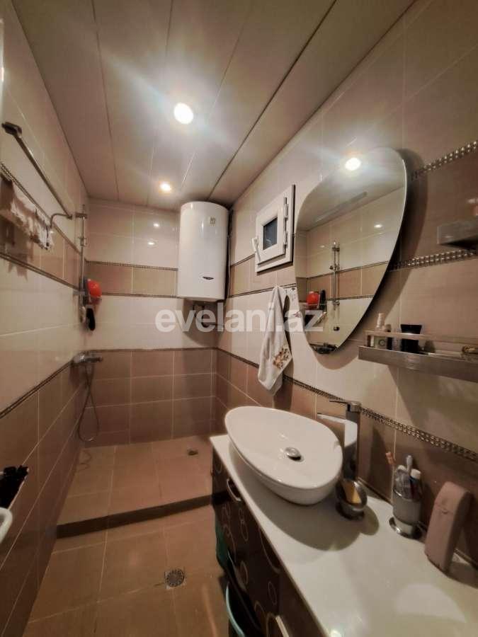 Satılır, köhnə tikili, 4 otaqlı, 100 m², Bakı, Səbail r, İçəri Şəhər m.