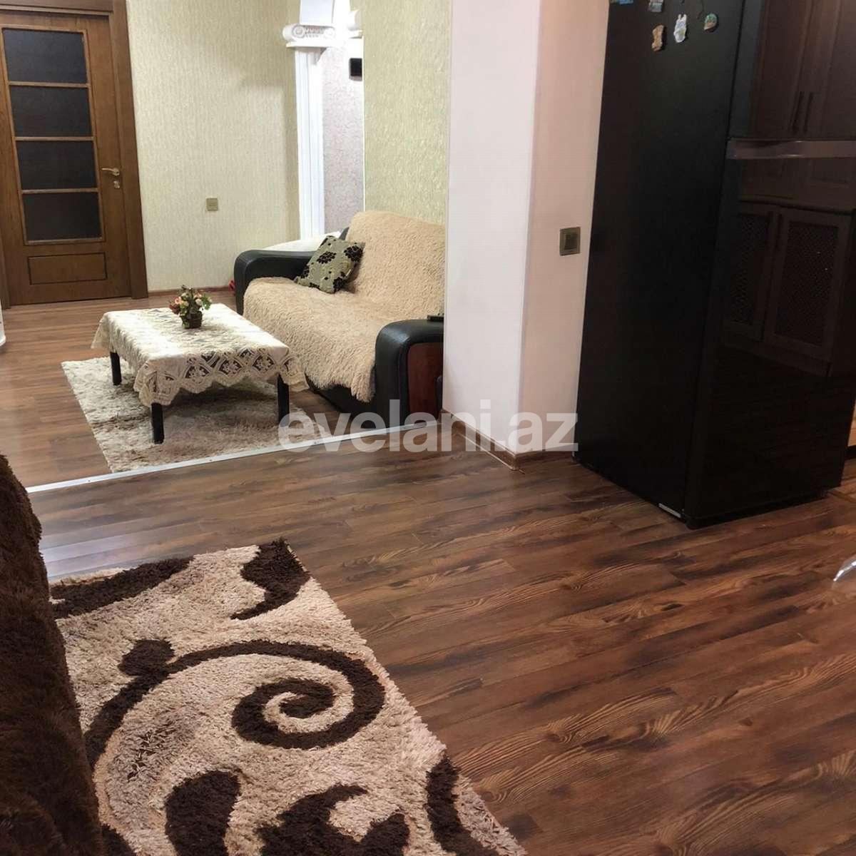 Rent, old building, 4 room, 95 m², Baku, Nasimi r, 28 may m.
