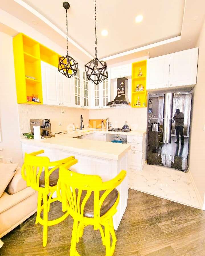 Продаётся, новостройка, 2-комнаты, 69.99 m², Баку, Низаминский r, Кара Караев m.