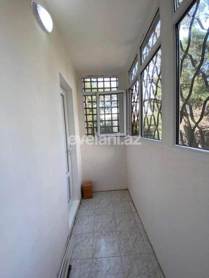 Satılır, köhnə tikili, 2 otaqlı, 60 m², Bakı, Binəqədi r, 9-cu mikrorayon q, Memar Əcəmi m.