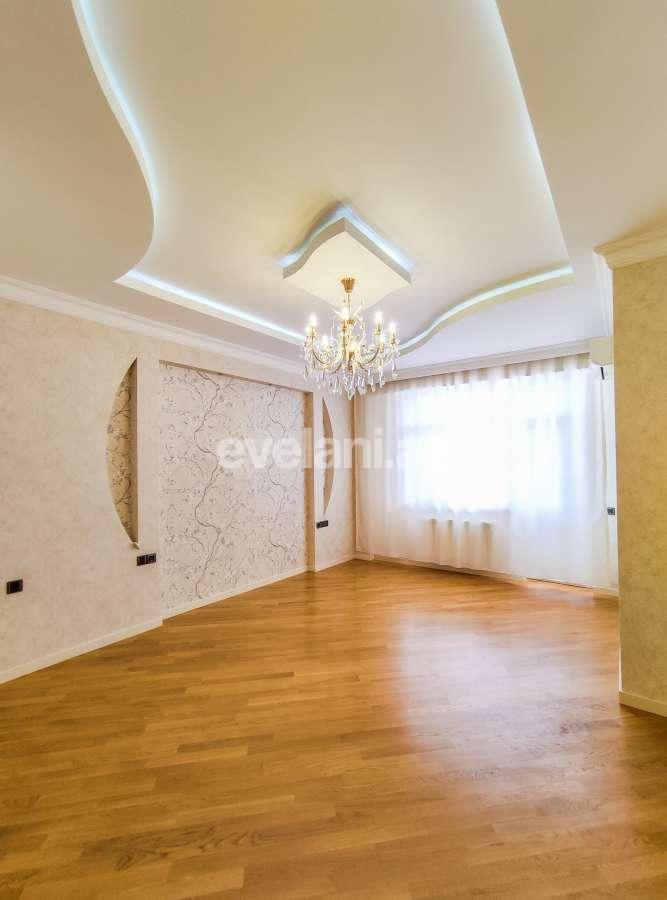Satılır, yeni tikili, 3 otaqlı, 120 m², Bakı, Nizami r, Qara Qarayev m.