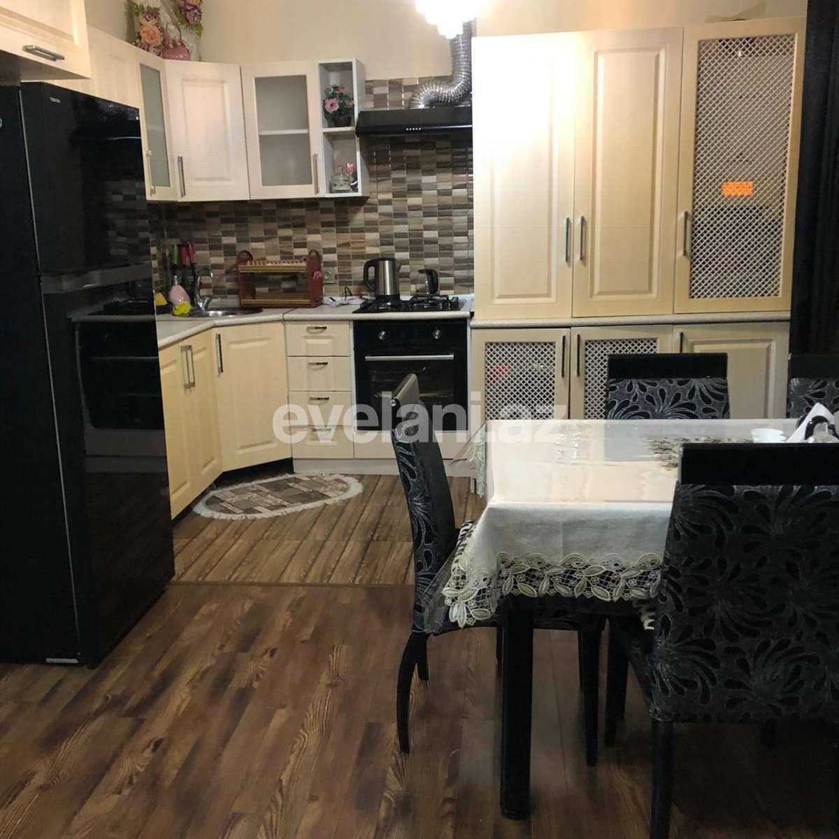 Rent, old building, 4 room, 95 m², Baku, Nasimi r, Ganjlik m.