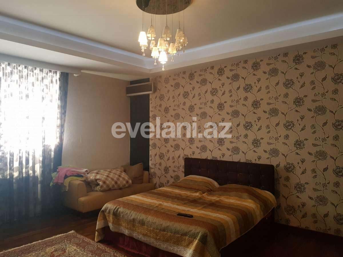 Satılır, köhnə tikili, 5 otaqlı, 200 m², Bakı, Nizami r.