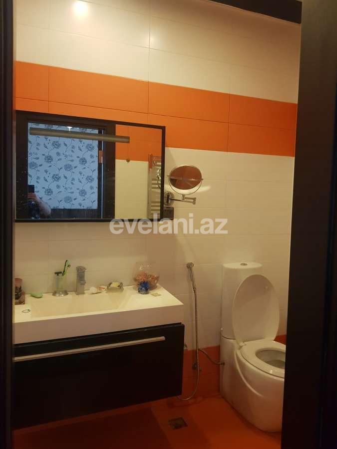 Satılır, köhnə tikili, 5 otaqlı, 200 m², Bakı, Nizami r.