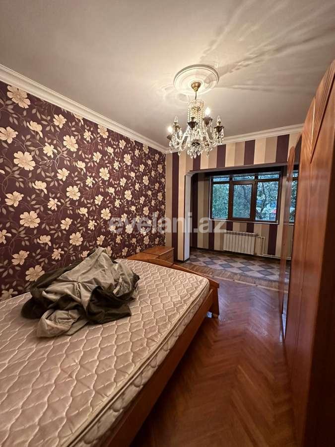 Rent, old building, 2 room, 78 m², Baku, Binagadi r, Nasimi m.