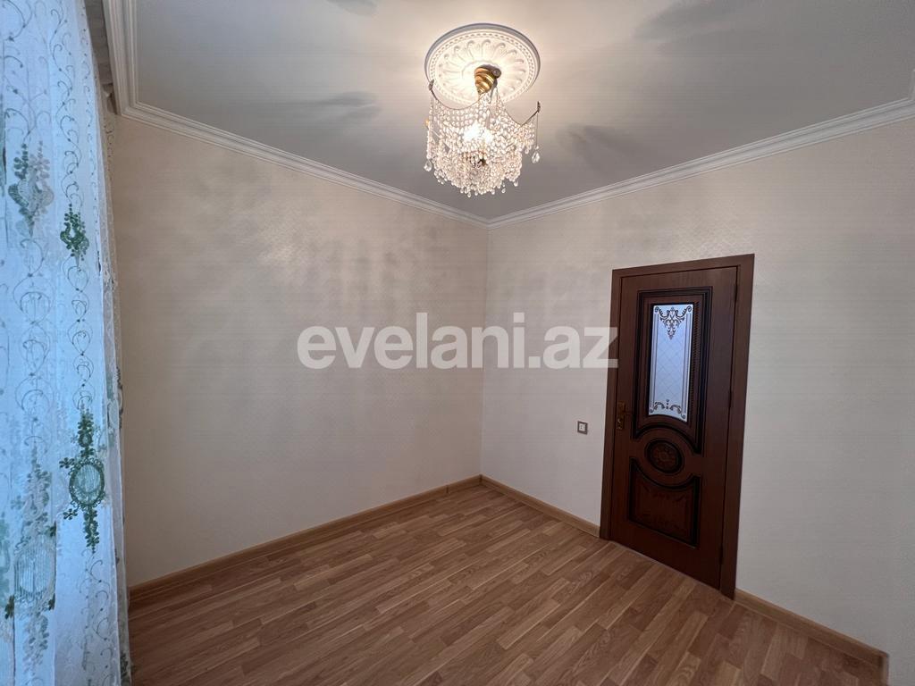 Satılır, köhnə tikili, 3 otaqlı, 80 m², Bakı, Suraxanı r, Yeni Günəşli q, Xalqlar Dostluğu m.