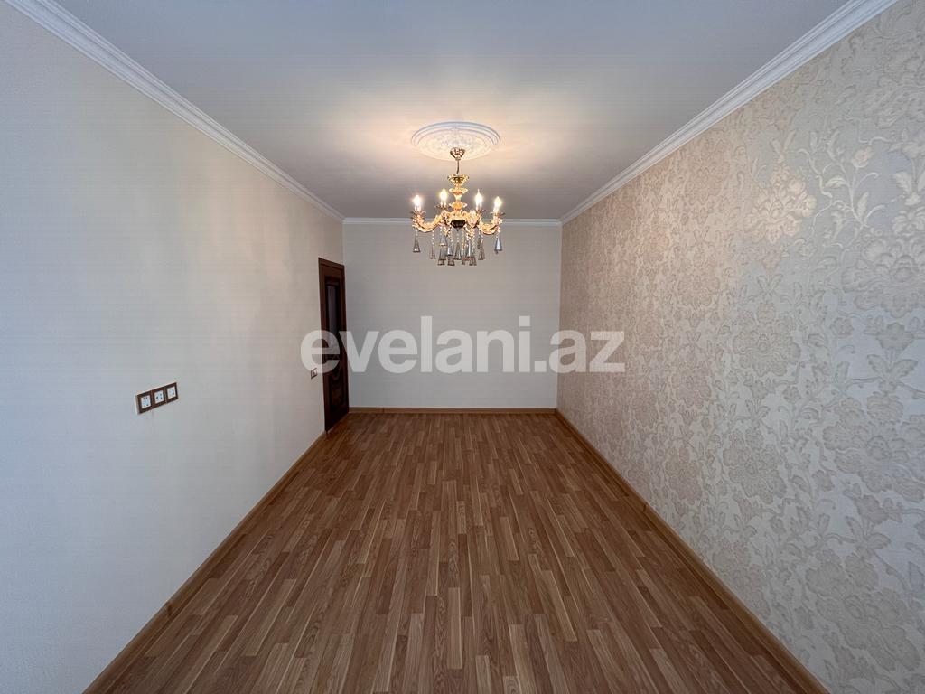 Satılır, köhnə tikili, 3 otaqlı, 80 m², Bakı, Suraxanı r, Yeni Günəşli q, Xalqlar Dostluğu m.
