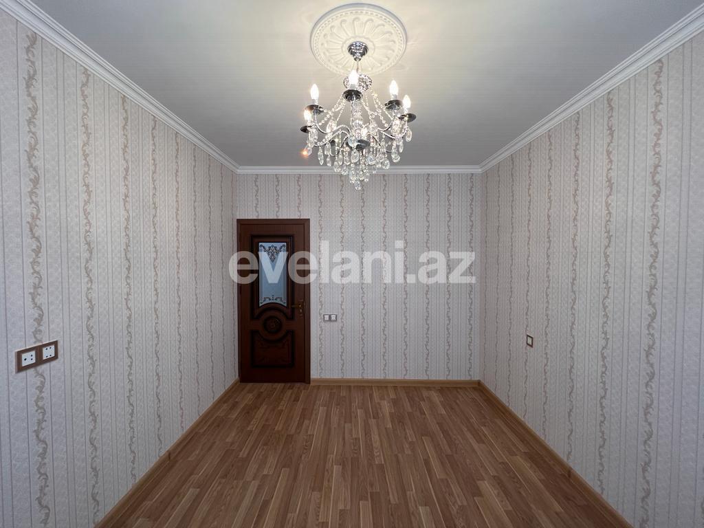 Satılır, köhnə tikili, 3 otaqlı, 80 m², Bakı, Suraxanı r, Yeni Günəşli q, Xalqlar Dostluğu m.