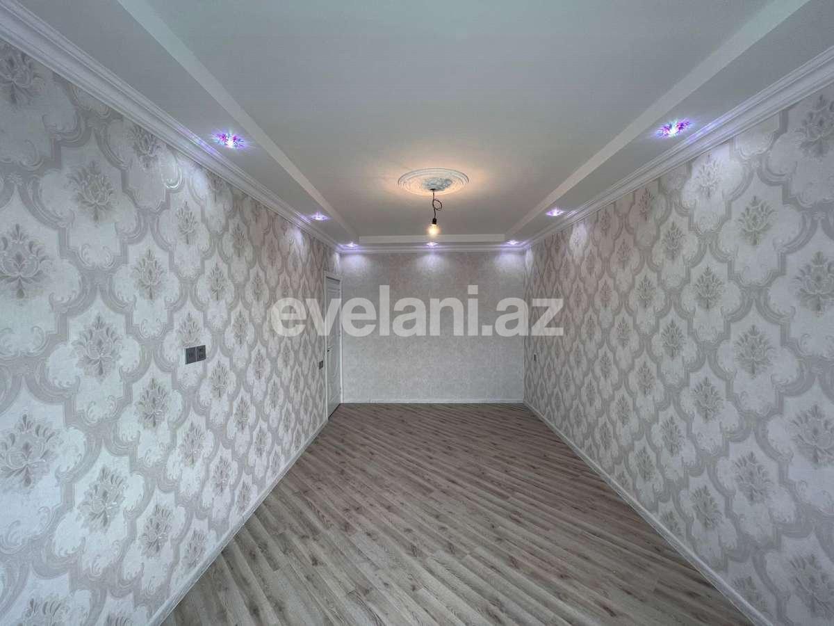 Satılır, köhnə tikili, 3 otaqlı, 80 m², Bakı, Suraxanı r, Yeni Günəşli q, Xalqlar Dostluğu m.