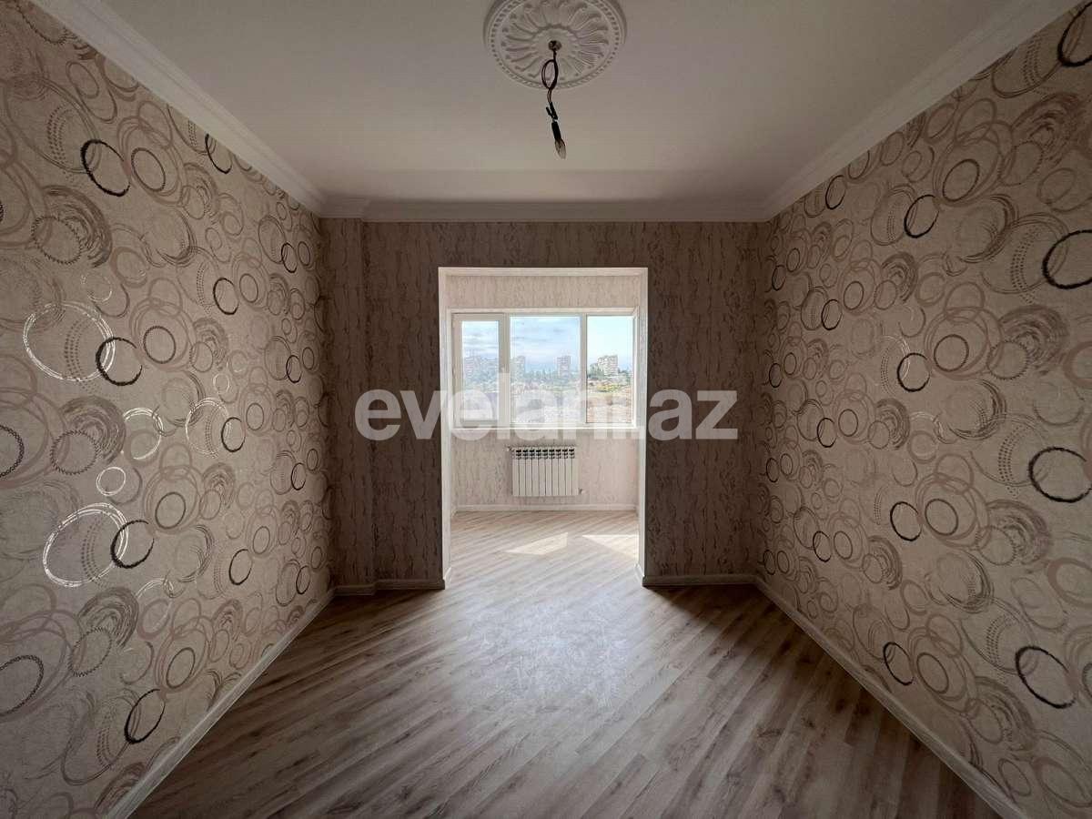 Satılır, köhnə tikili, 3 otaqlı, 80 m², Bakı, Suraxanı r, Yeni Günəşli q, Xalqlar Dostluğu m.