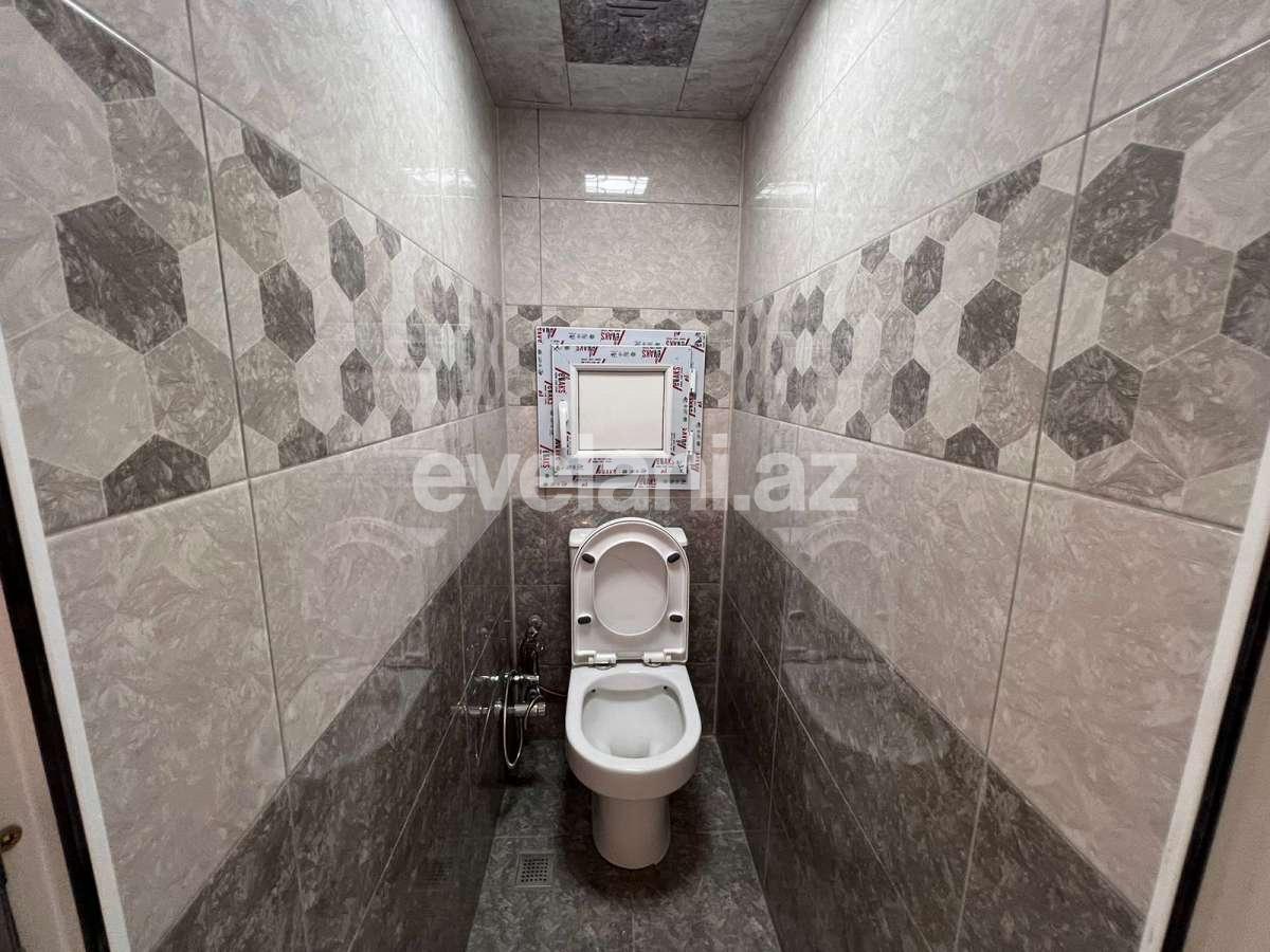 Satılır, köhnə tikili, 3 otaqlı, 80 m², Bakı, Suraxanı r, Yeni Günəşli q, Xalqlar Dostluğu m.