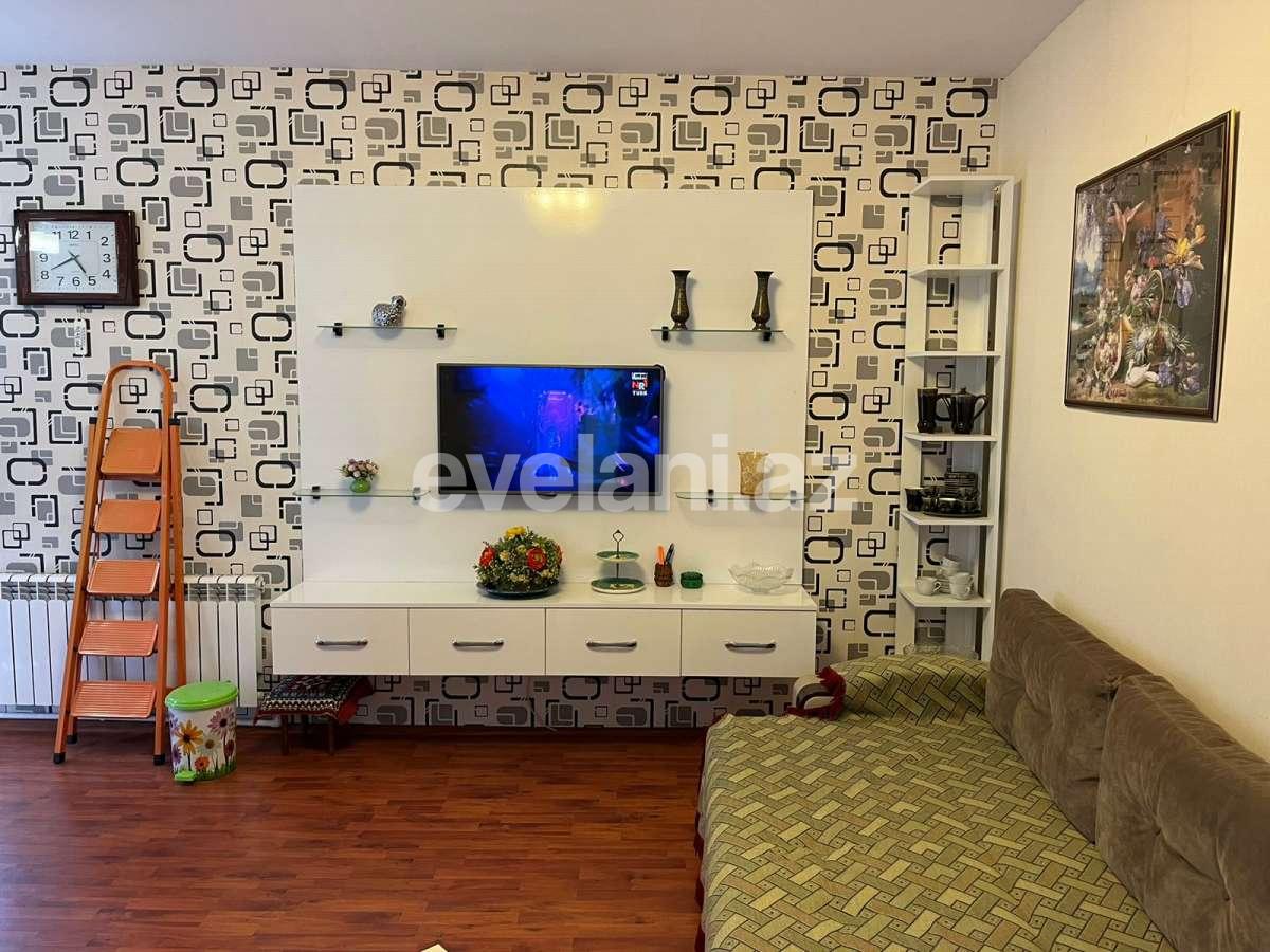 Kirayə verilir, köhnə tikili, 1 otaqlı, 35 m², Bakı, Səbail r, Sahil m.