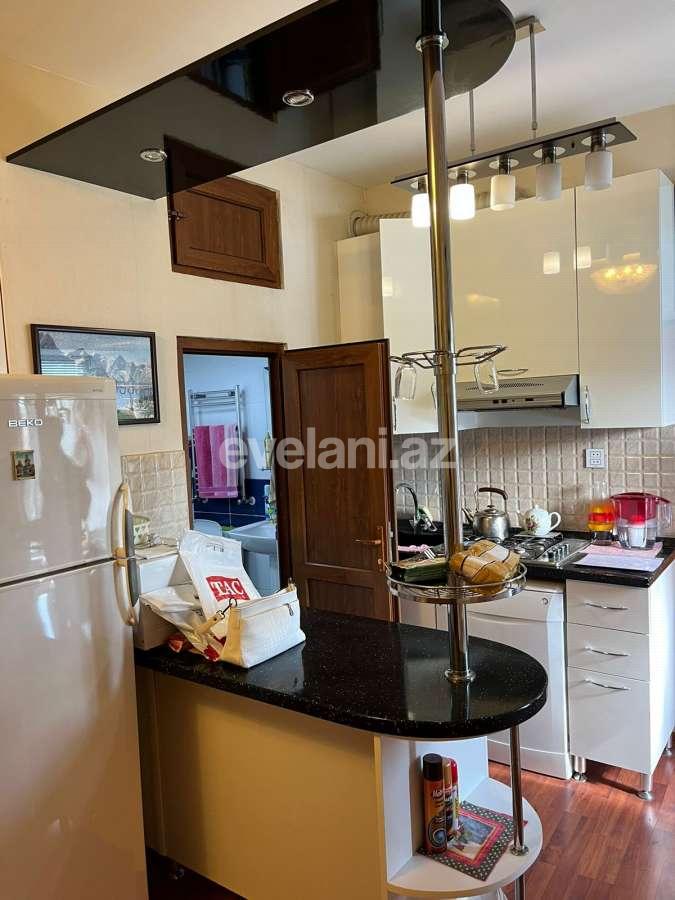 Kirayə verilir, köhnə tikili, 1 otaqlı, 35 m², Bakı, Səbail r, Sahil m.