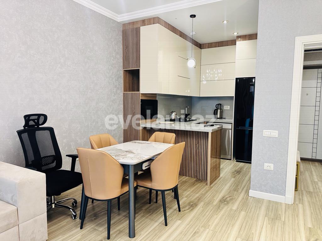 Kirayə verilir, yeni tikili, 2 otaqlı, 65 m², Bakı, Yasamal r, Yasamal q, 8 Noyabr m.